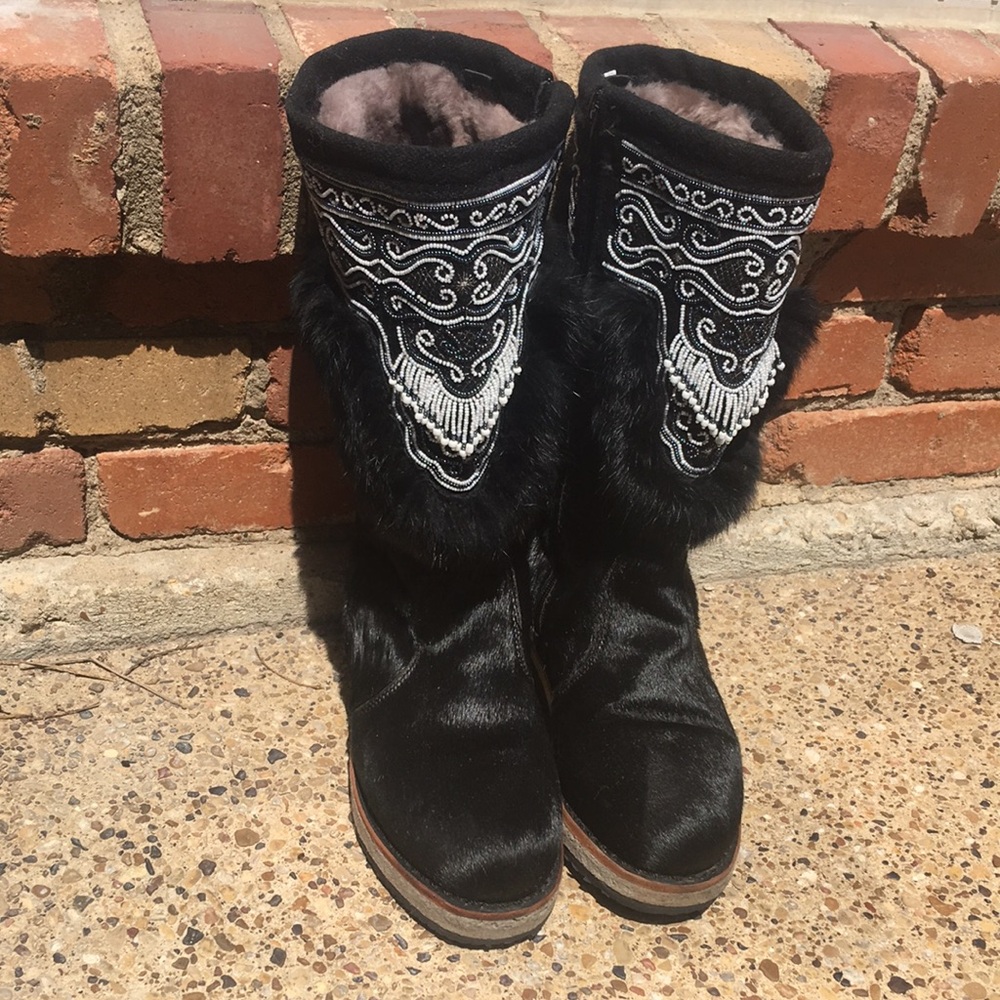 Unty - Russian traditional Northern fur boots - 38